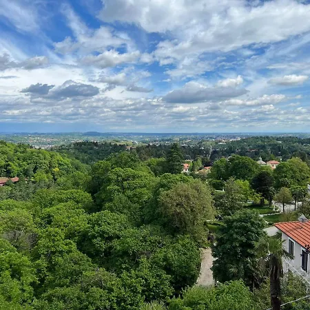 Virginia Villa *